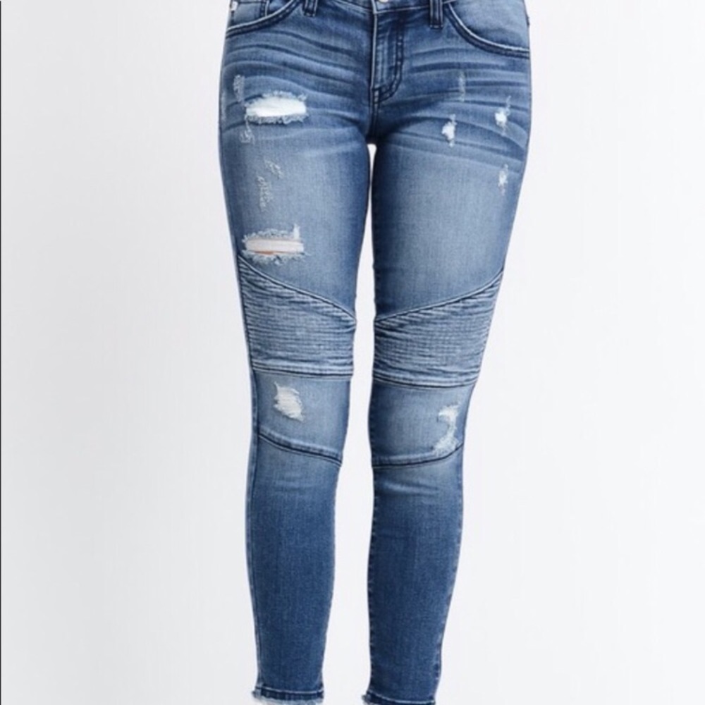 SALE ❤️ NWT Moto KanCan Jeans 😍